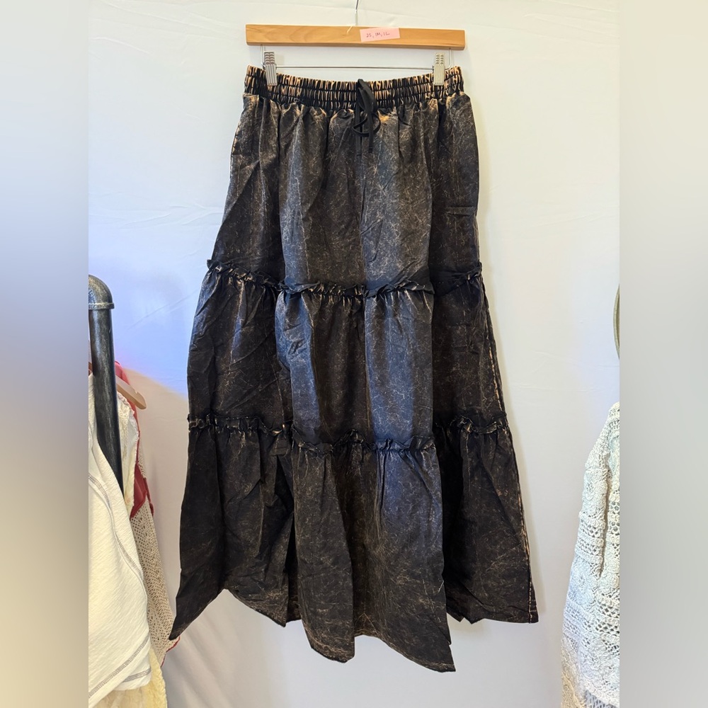 Elegant Black Tiered Skirt